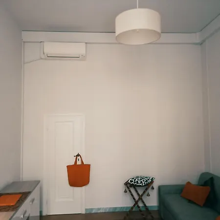 Gem In The City Center Of With Air Conditioning - Exclusive Ground Floor House Inside The Walls Close To Botanical Garden And Piazza San Martino